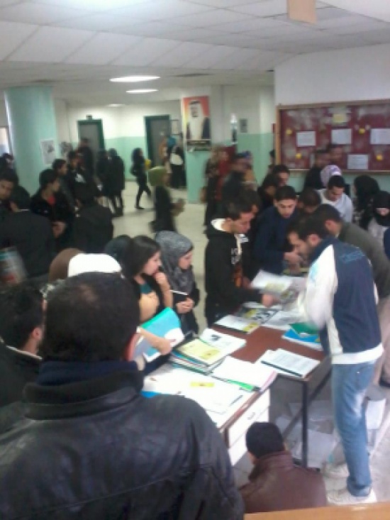 إطلاق حملة "كتابي إلك وكتابك إلي 2" في جامعة آل البيت